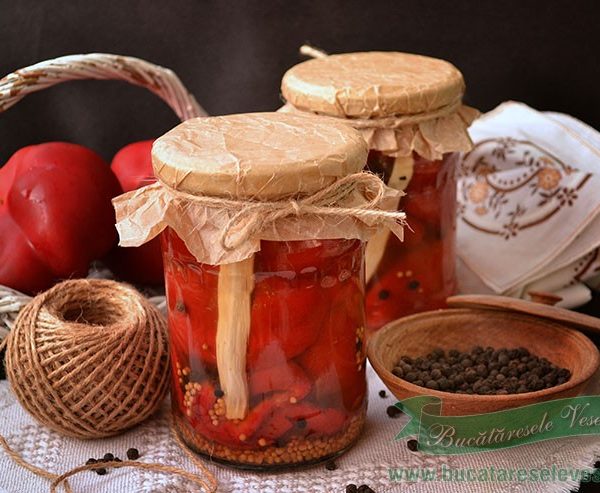 Gogosari in suc propriu (conservati la rece)