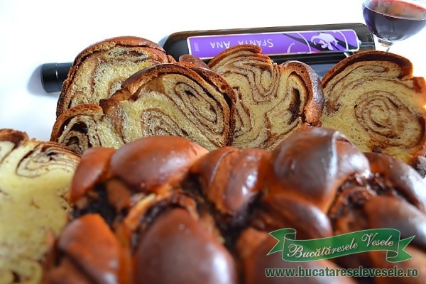 Cozonac cu cacao