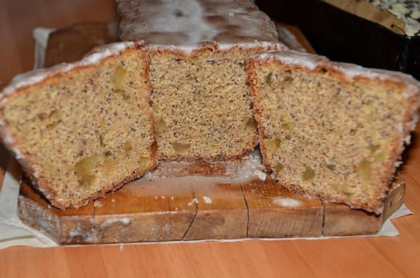 chec-cu-martipan-si-lamaie-ana-mocanu