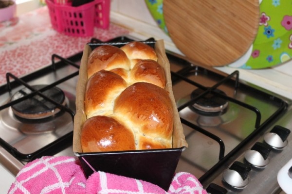 cozonac-cu-bule-de-mac-petrovan-mirabela