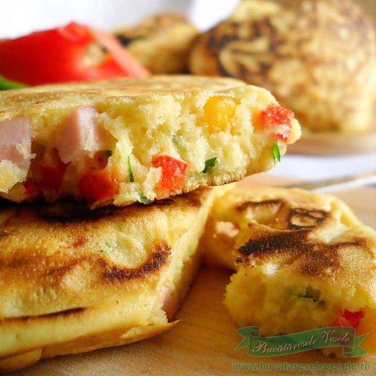 Clatite Americane Cu Sunca Si Legume