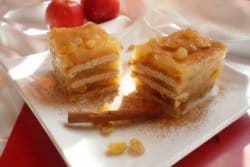 Prajitura cu mere si biscuiti (de post)