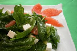 Salata de spanac cu grapefruit