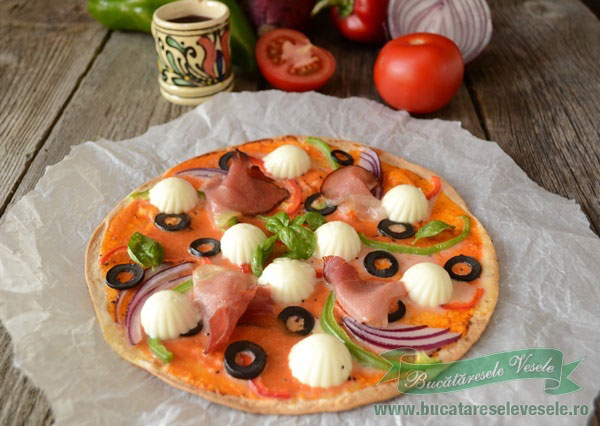 Pizza rapida cu tortilla si miez de lapte
