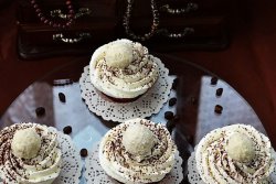 cupcakes umplut cu Raffaello