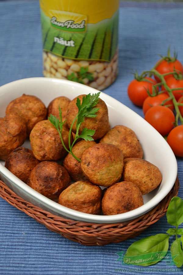 Chiftelute de naut-Falafel