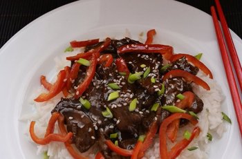 Vita in Sos Teriyaki cu Orez Basmati