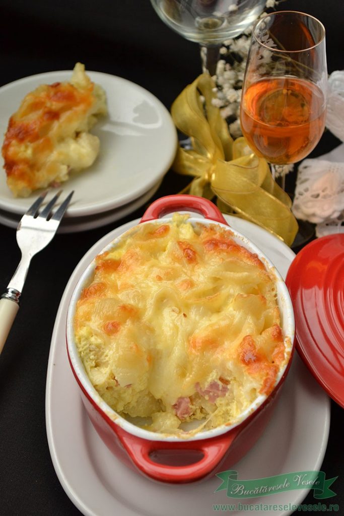 Paste cu sos de branza si cascaval