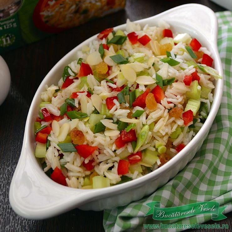 Salata de legume cu orez
