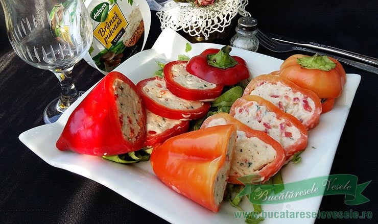 Aperitiv cu Ardei Umplut cu Branza