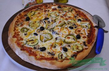 pizza-culegume-si-mozzarella