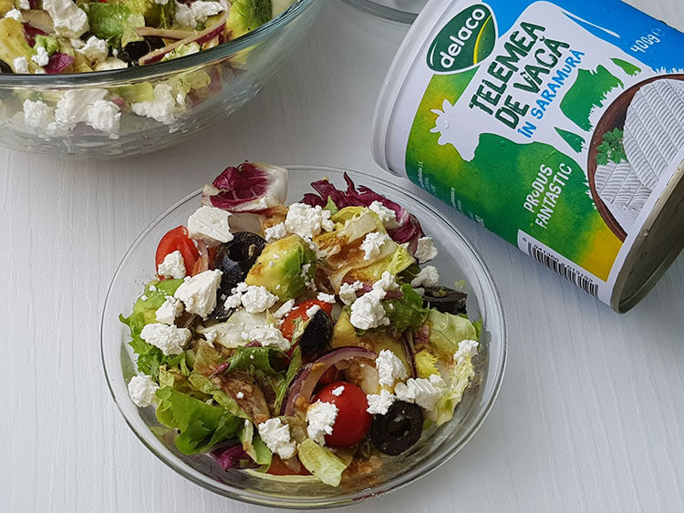 Salata mediteraniana cu branza telemea