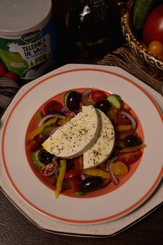 salata greceasca