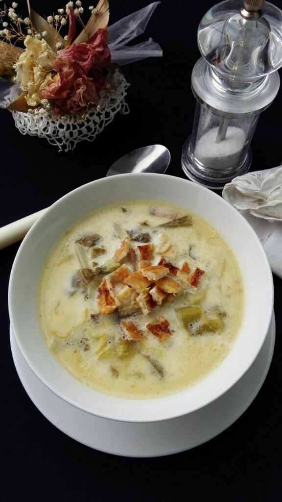 Zama de salata verde cu omleta