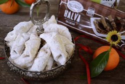 Cornulete fragede cu halva