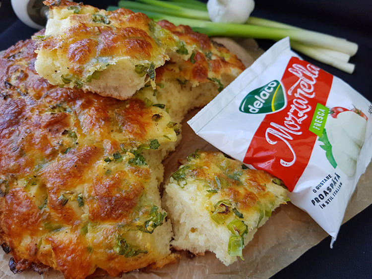 Focaccia cu Mozzarella