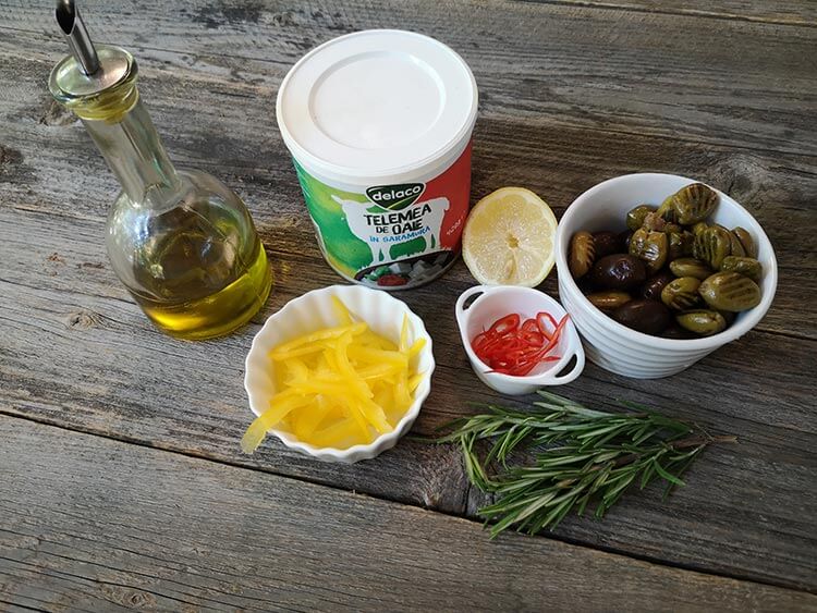 ingrediente telemea la cuptor