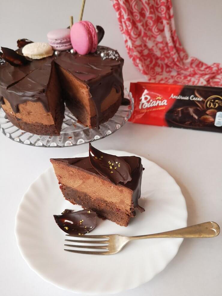 Tort brownie cu ciocolata