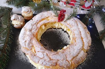 Prajitura Paris-Brest cu piersici