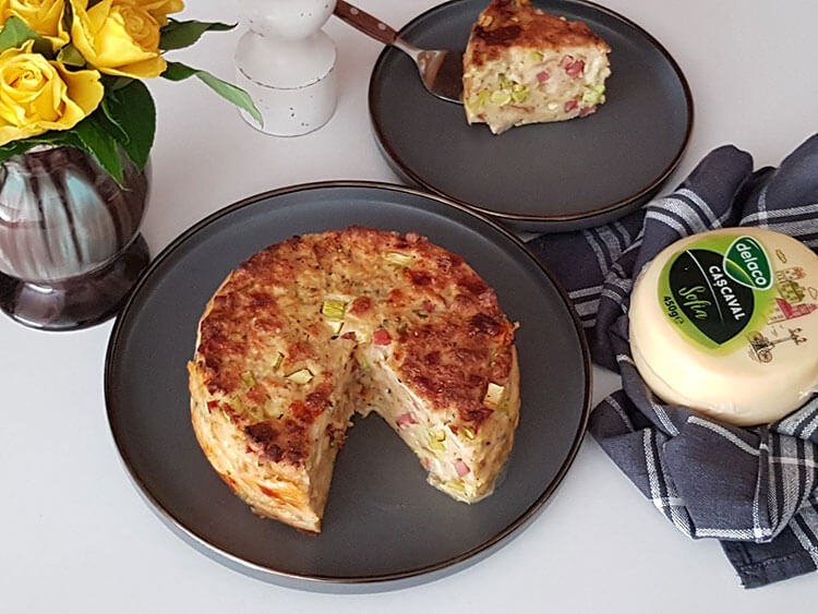 Budinca de paine cu cascaval