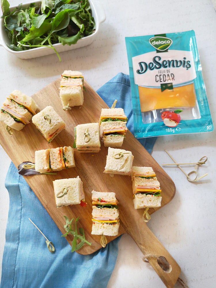 Mini sandvisuri pentru petreceri 