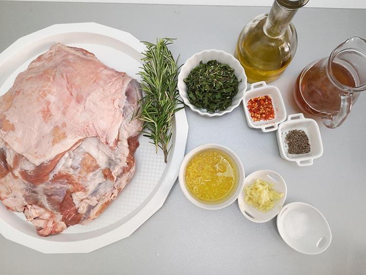 ingrediente coaste de berbecut