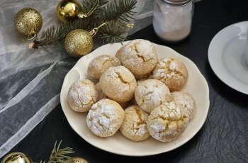 Biscuiti crapaciosi cu lamaie