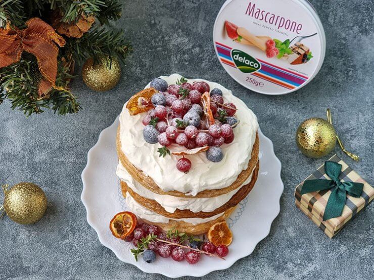 Tort foietaj cu crema de mascarpone