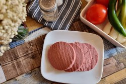 Parizer de casa din carne de porc