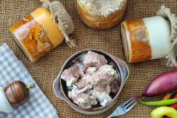 Conserva de carne la borcan