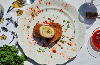 Rulouri de carne umplute