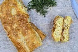 Placinta de Beius cu branza