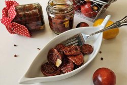 Rosii uscate in ulei de masline