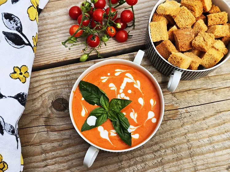 Supa crema de rosii coapte in cuptor