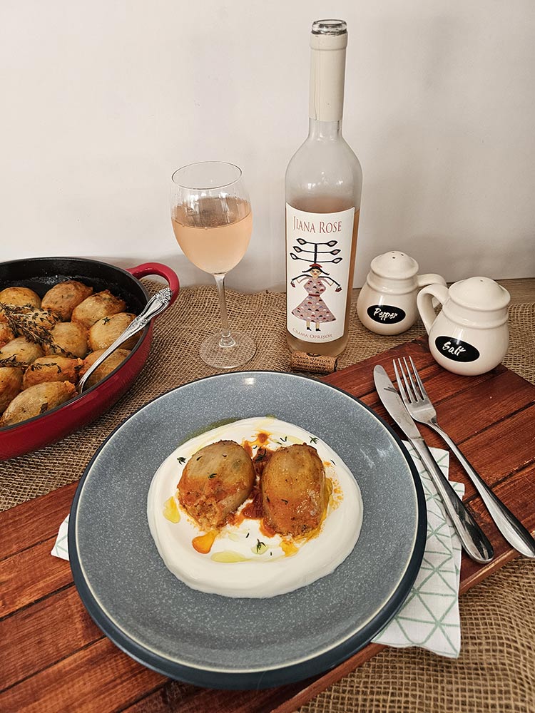 ceapa umpluta cu carne de curcan