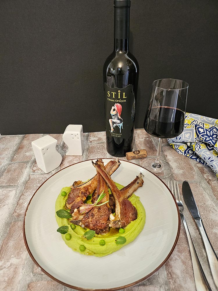 cotlete de miel cu piure de mazare