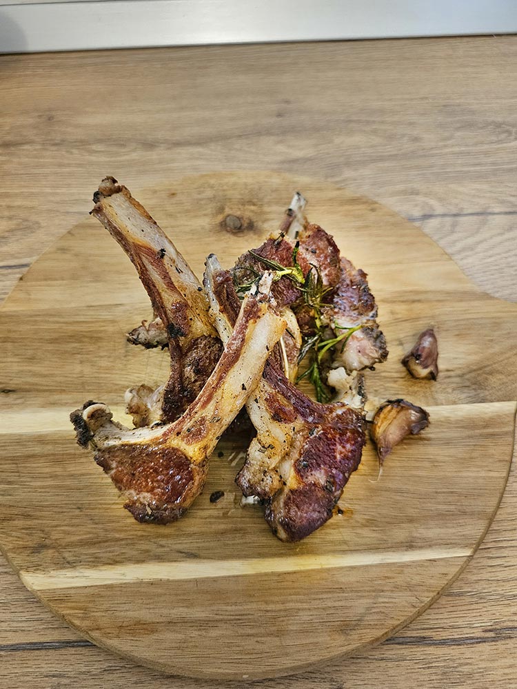 cotlete miel prajite, lasate la odihna