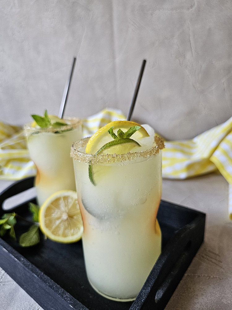 Limonada Slushie cu Menta si Miere