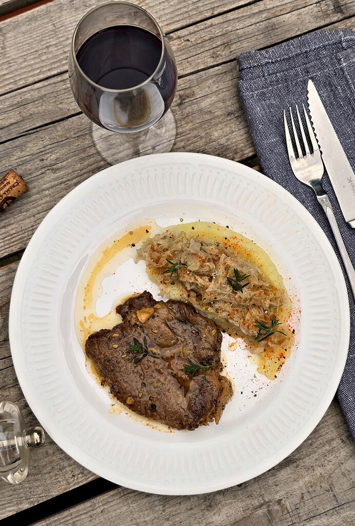 Ceafa de porc cu maghiran